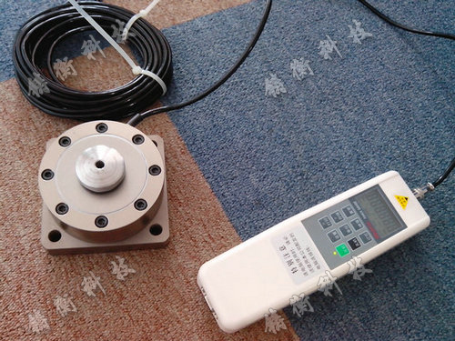 數(shù)字壓力計圖片
